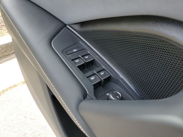 New 2026 White Volkswagen SE R-Line Black image 29