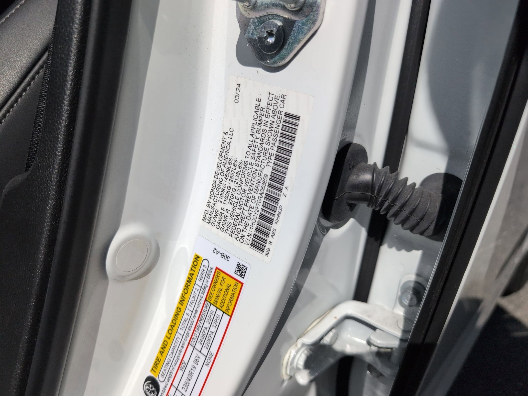Used 2024 White Honda Sport-L image 32