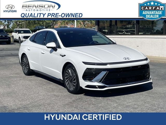 Certified Used 2026 White Hyundai Limited image 1