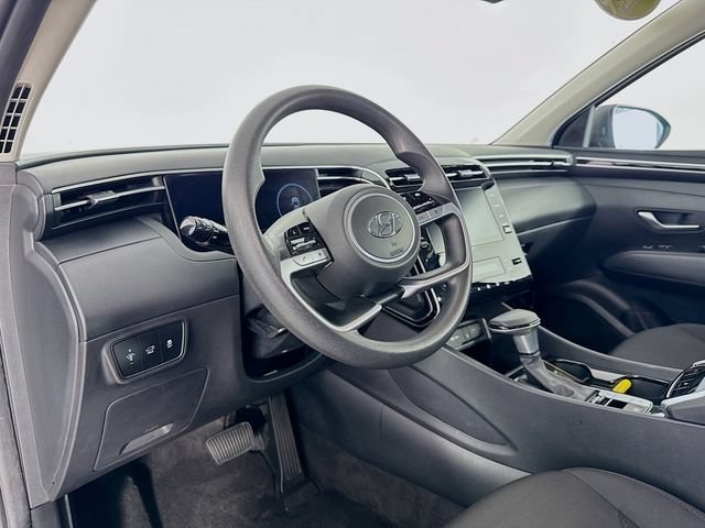 Used 2024 Black Hyundai SEL image 9
