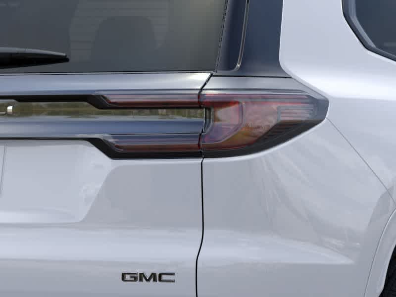 2026 GMC Acadia Denali Ultimate - Photo 11