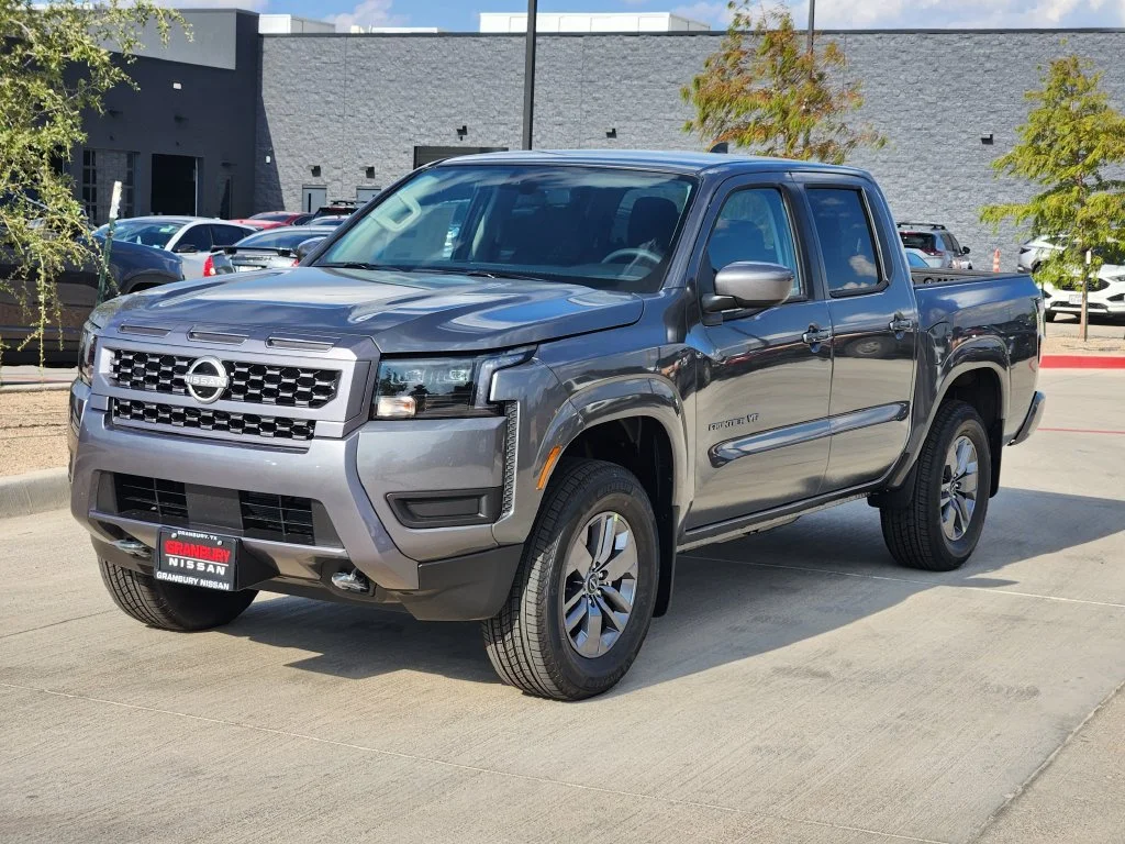 New 2027 Gun Metallic Nissan Crew Cab SV image 2