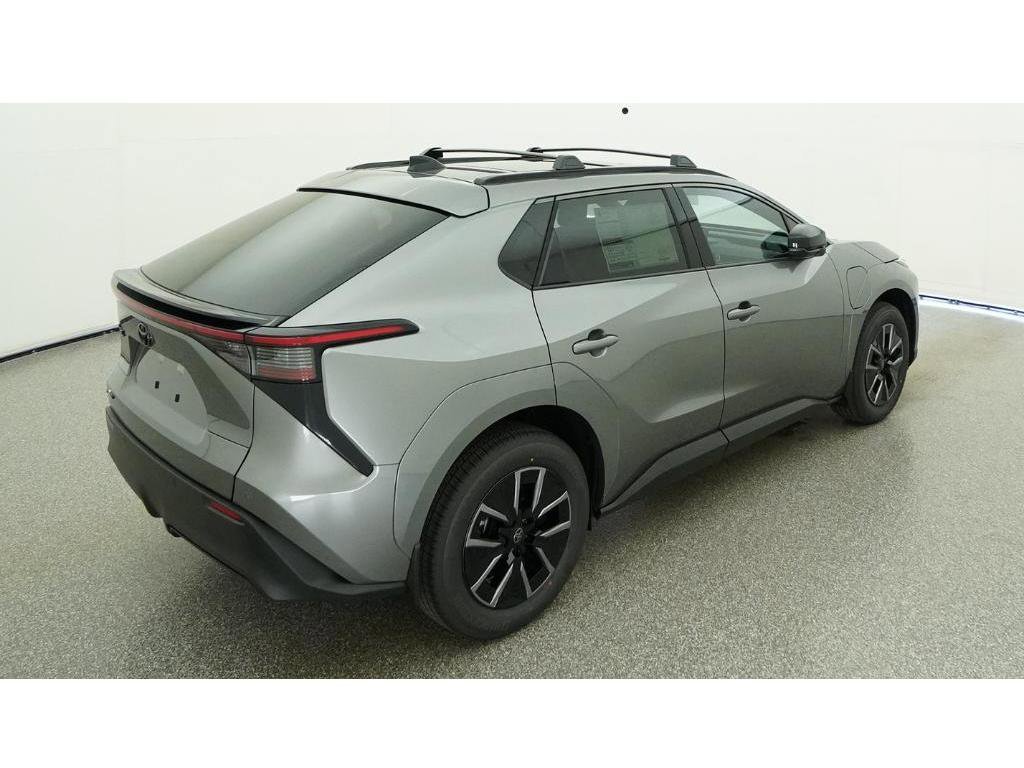 New 2026 Heavy Metal Toyota XLE image 9