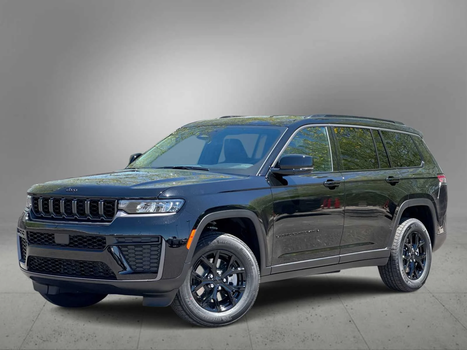 2026 Jeep Grand Cherokee L Laredo Altitude