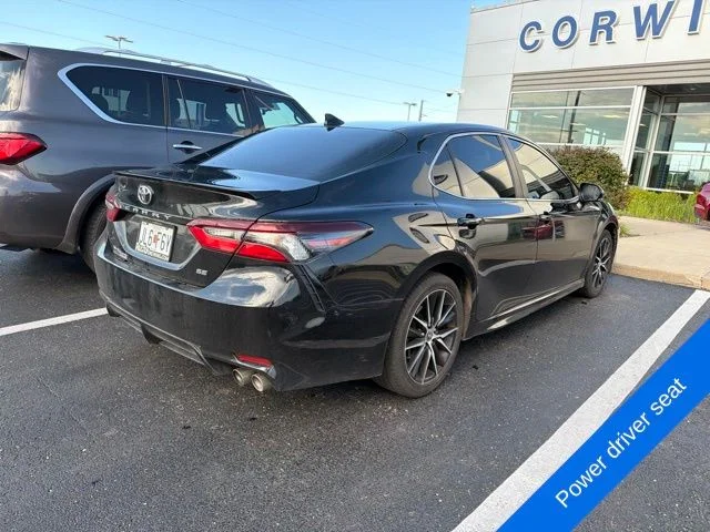 Used 2022 Midnight Black Metallic Toyota SE image 5