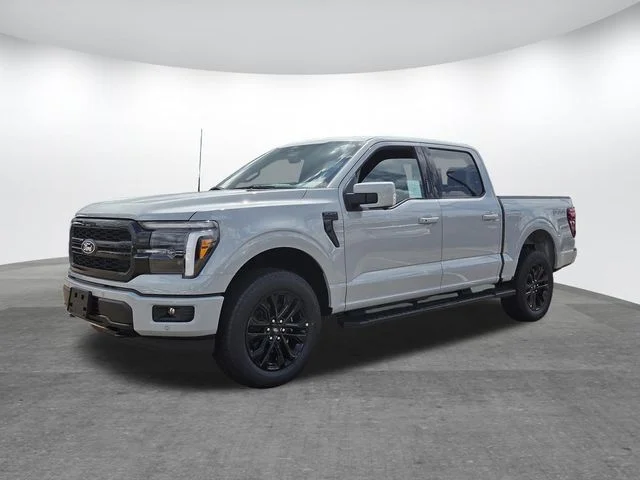 New 2026 Avalanche Ford Lariat® image 25