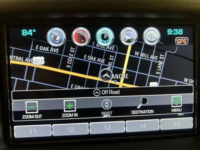 Used 2016 IRIDESCENT PEARL TRICOAT Chevrolet LTZ image 13