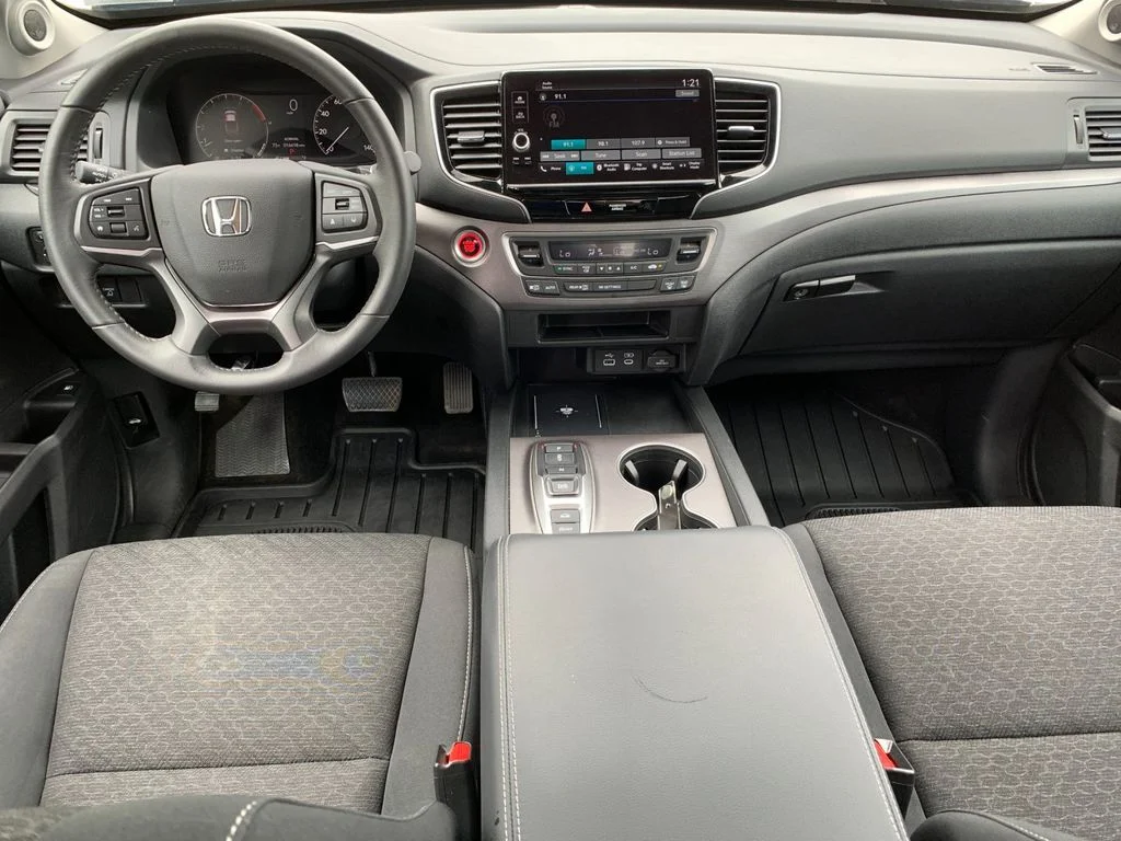 Used 2026  Honda Sport image 16