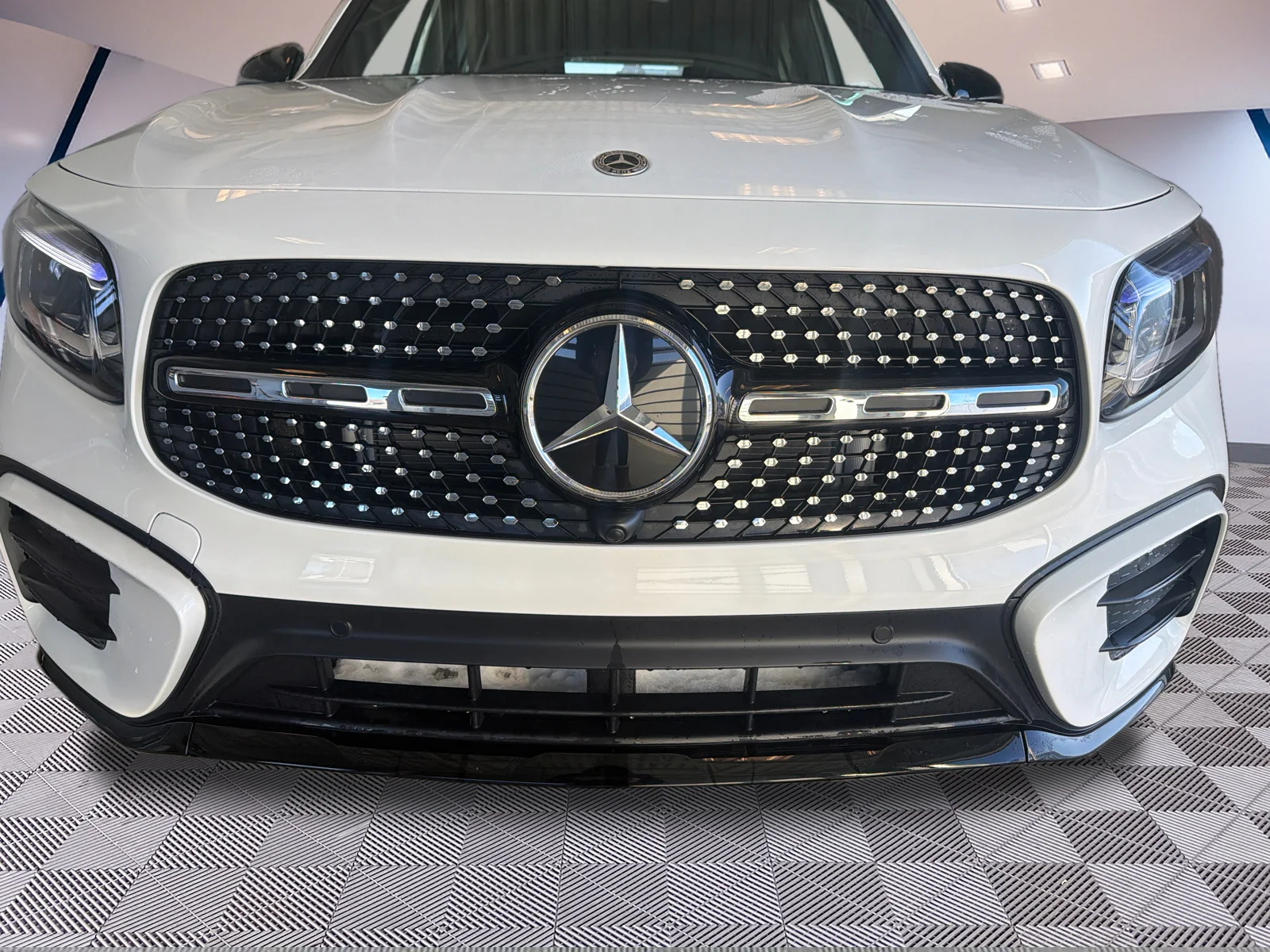 New 2026 White Mercedes-Benz Glb 250 4matic Suv image 23