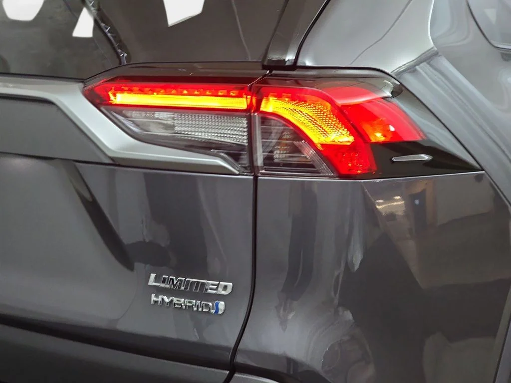 Used 2019 Gray Toyota Limited image 36
