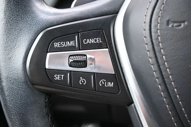 Used 2023 Black BMW sDrive40i image 28