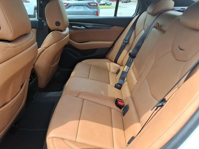 Used 2024 White Cadillac Premium Luxury image 12