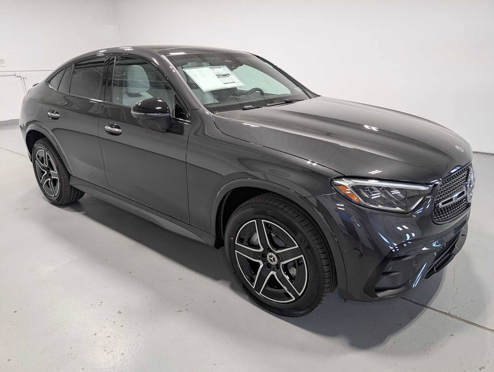 New 2026 Graphite Grey Metallic Mercedes-Benz GLC 300 image 6