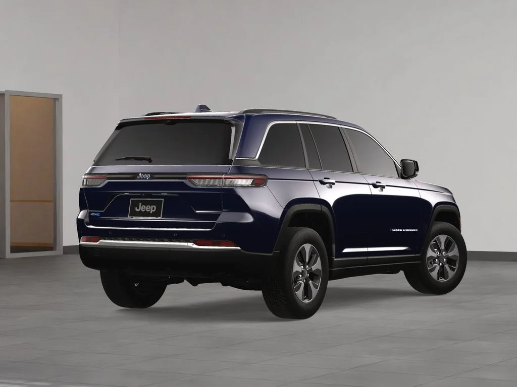New 2024 Midnight Sky Jeep 4xe image 5