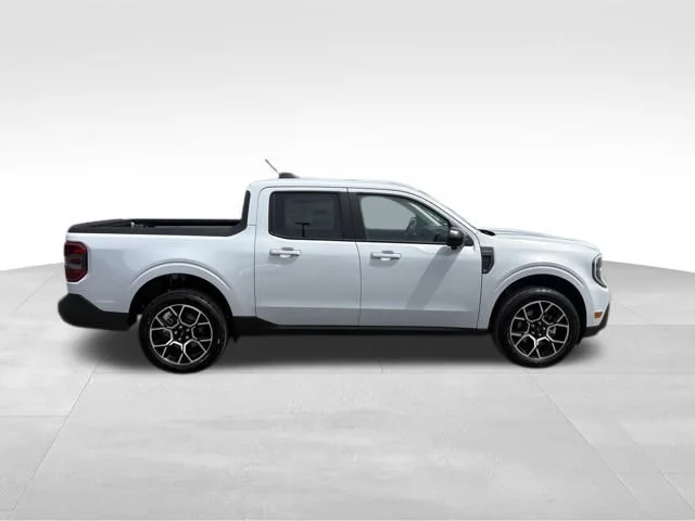 New 2025 White Ford Lariat image 9