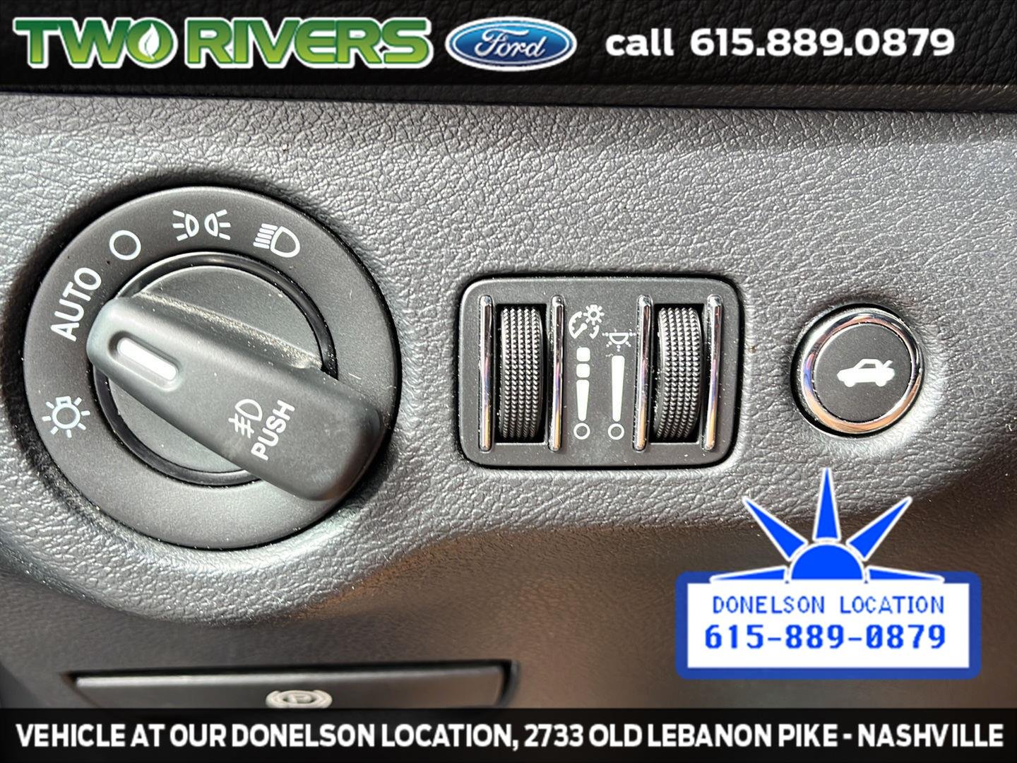 Used 2016  Dodge R/T Plus image 25