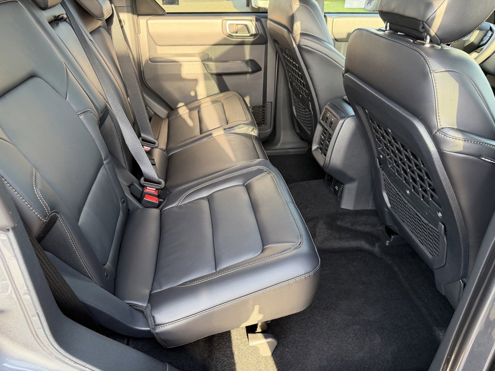 New 2026 Carbonized Gray Metallic Ford Badlands® image 12