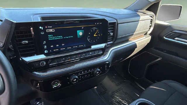 Used 2024 Black Chevrolet LT (2FL) image 24