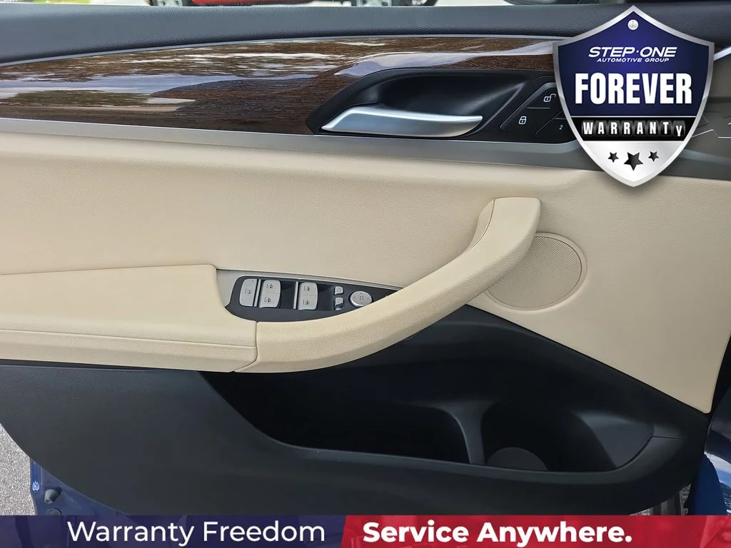 Used 2023 Blue BMW sDrive30i image 18