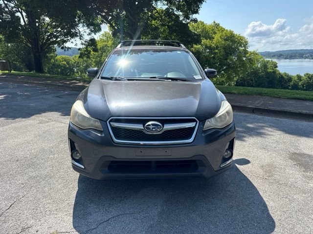 Used 2017 Gray Subaru 2.0i Limited image 2
