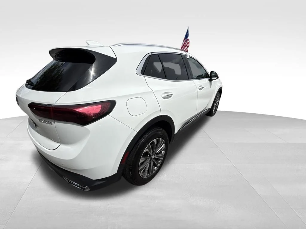 Used 2024 White Buick Preferred image 5
