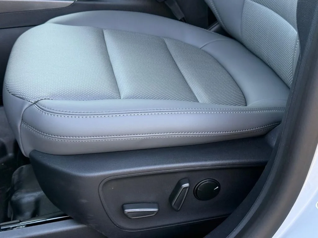 New 2026 Space White Metallic Ford Badlands® image 18