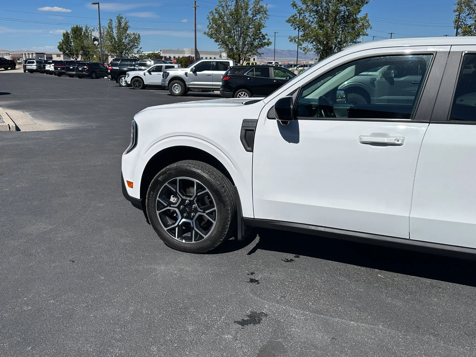 Used 2026 White Ford Lariat image 10