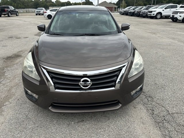 2014 Nissan Altima 2.5 SV photo 3