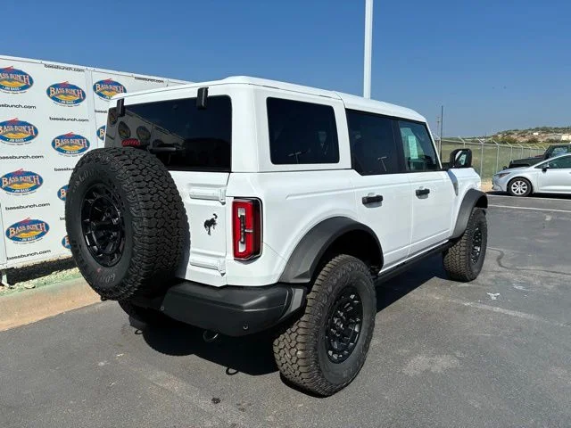 New 2026 Oxford White Ford Badlands image 4