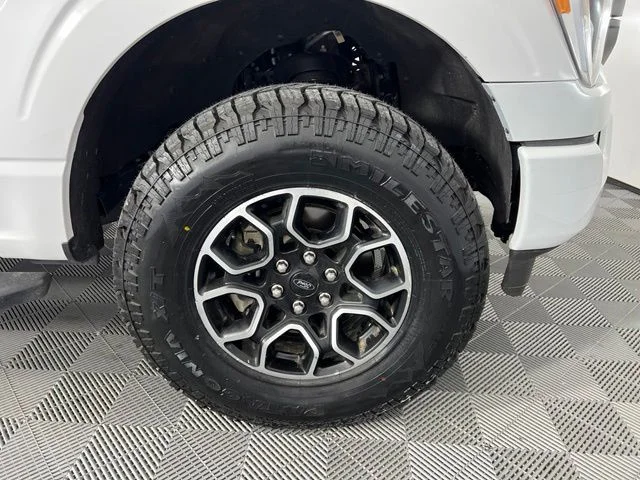 Used 2023 White Ford XLT image 45