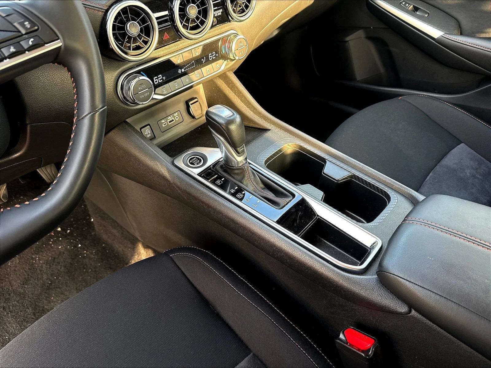 Used 2025 Super Black Nissan SR image 20