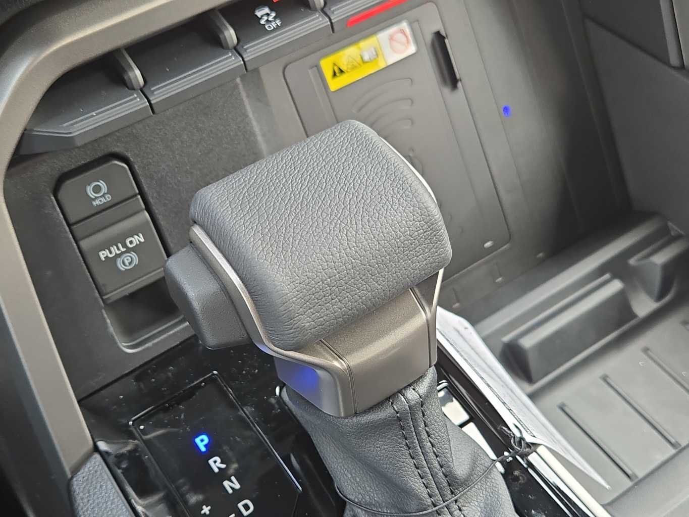 2026 Toyota Tundra SR5 - Photo 6