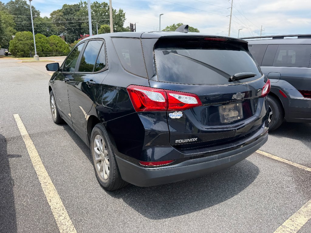 Used 2021 MIDNIGHT BLUE METALLIC Chevrolet LS image 5