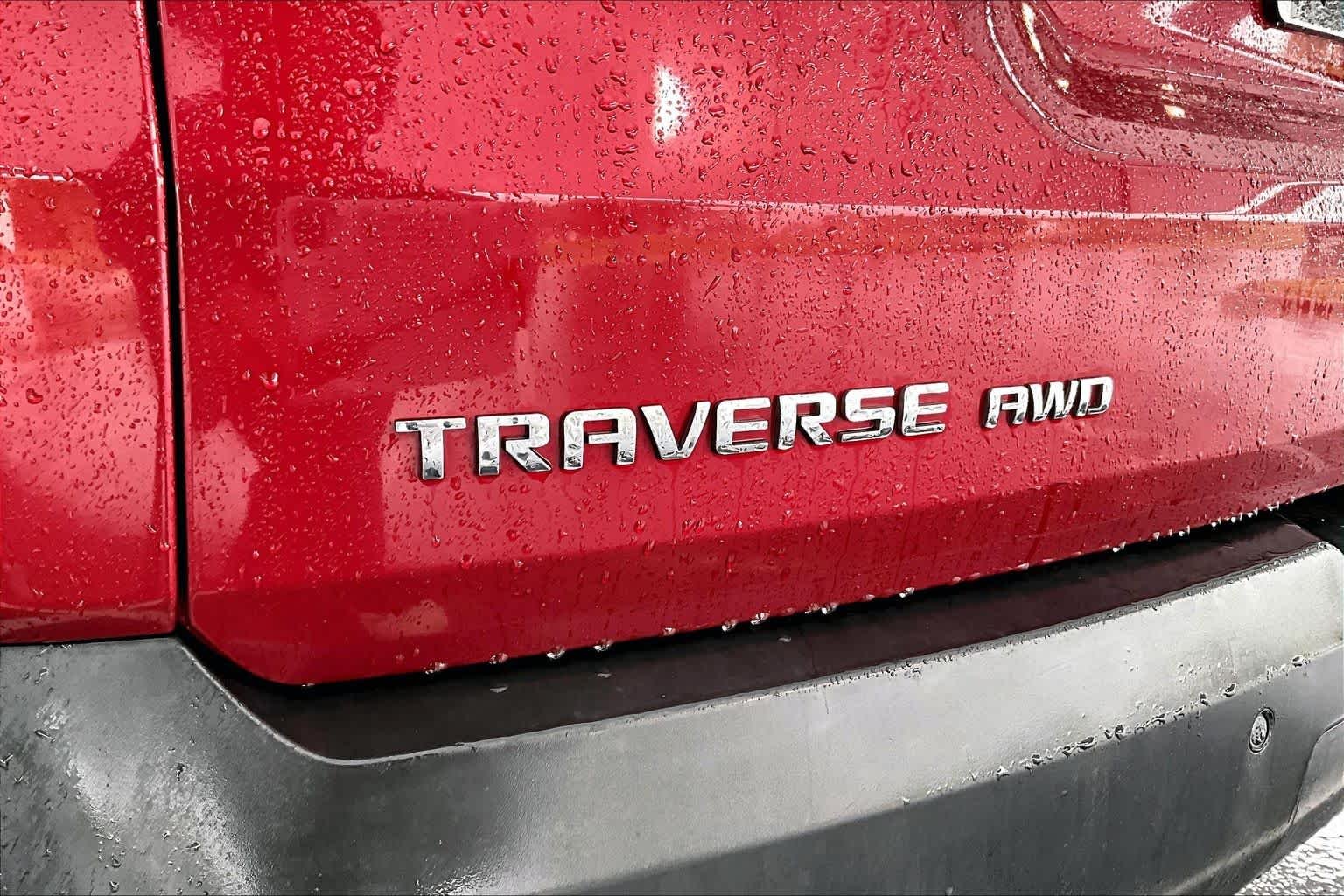 Used 2020 Cajun Red Tintcoat Chevrolet RS image 10