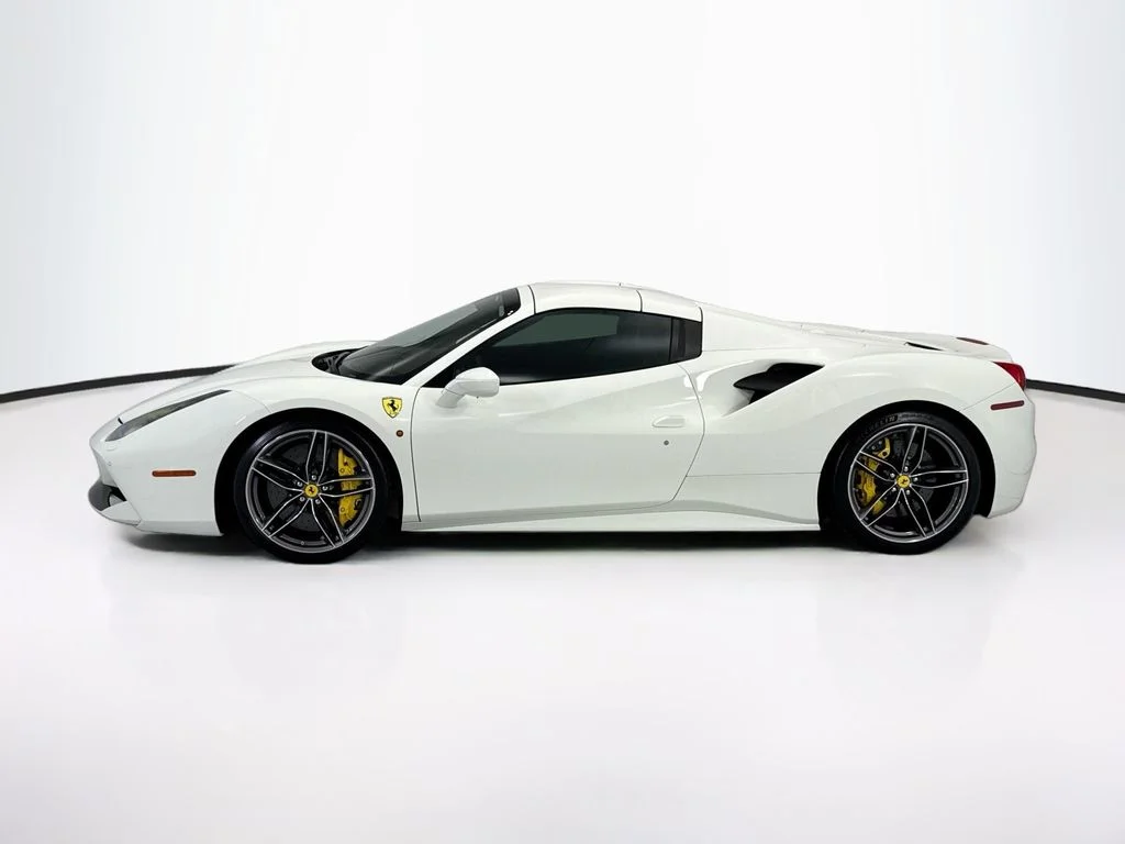 Used 2018 Bianco Avus Ferrari Base image 16