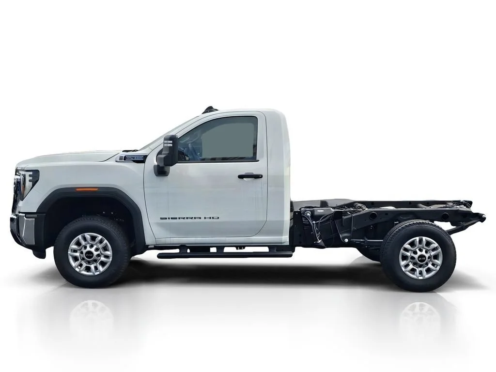 2025 GMC Sierra 2500HD Pro - Photo 14
