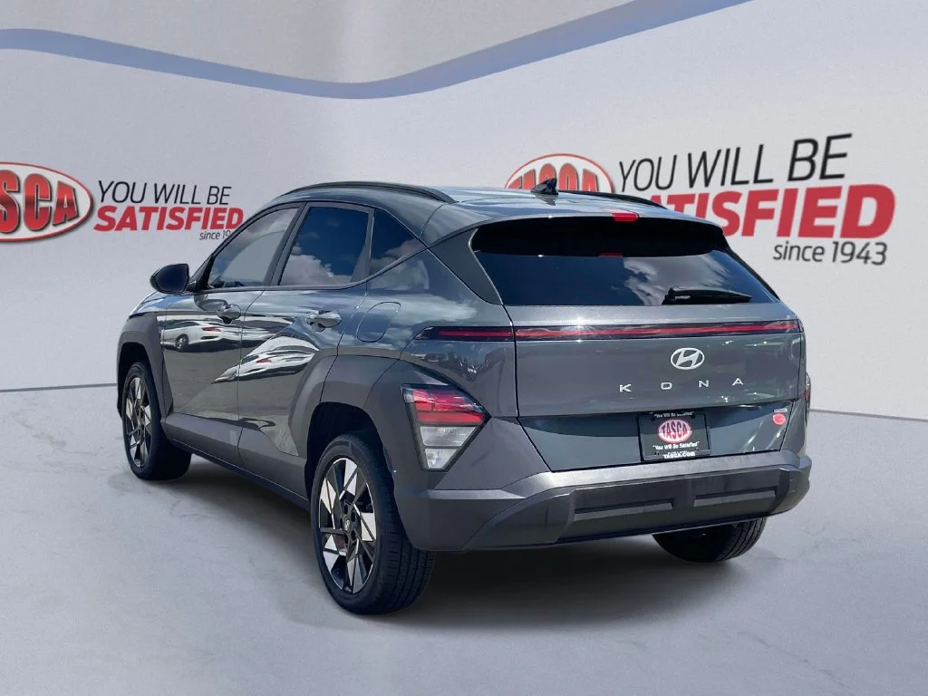 Certified Used 2025 Gray Hyundai SEL image 8
