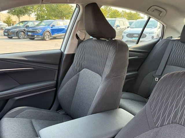 Used 2026 Ice Toyota LE image 14