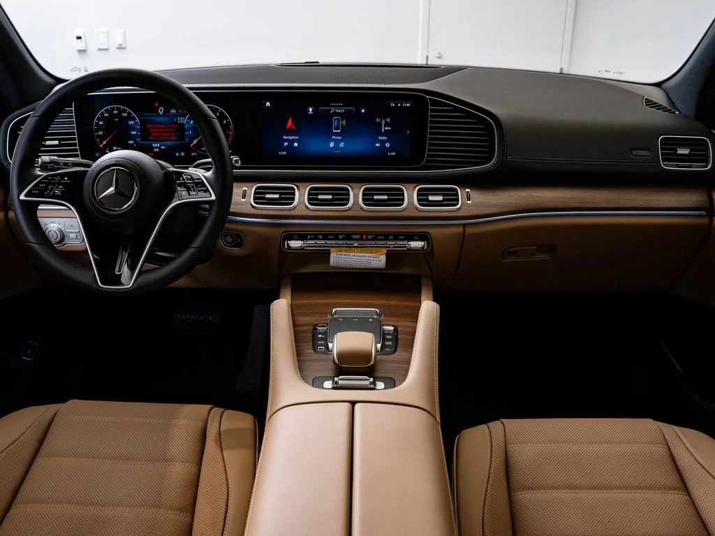 New 2026 Twilight Blue Metallic Mercedes-Benz GLS 450 image 37