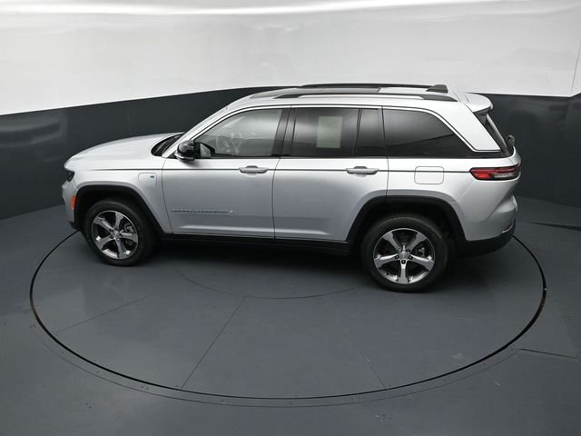 Used 2023 Silver Jeep 4xe image 15