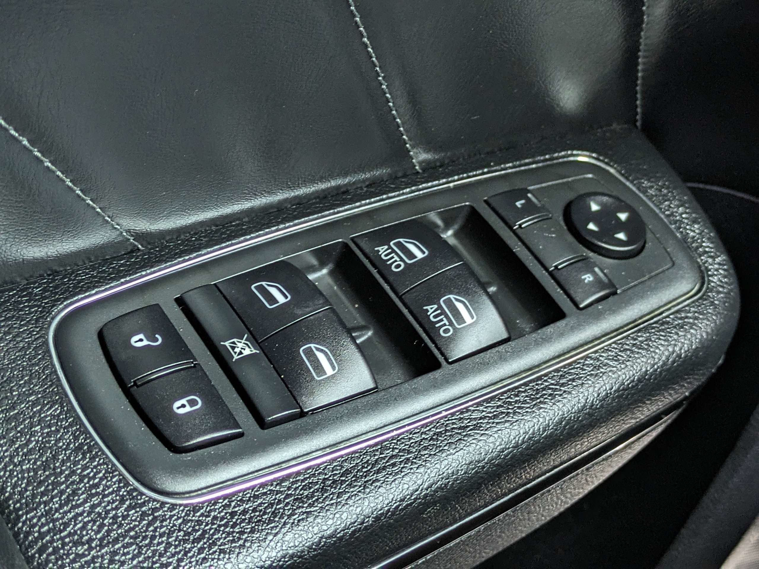 Certified Used 2019 Green Dodge R/T image 27