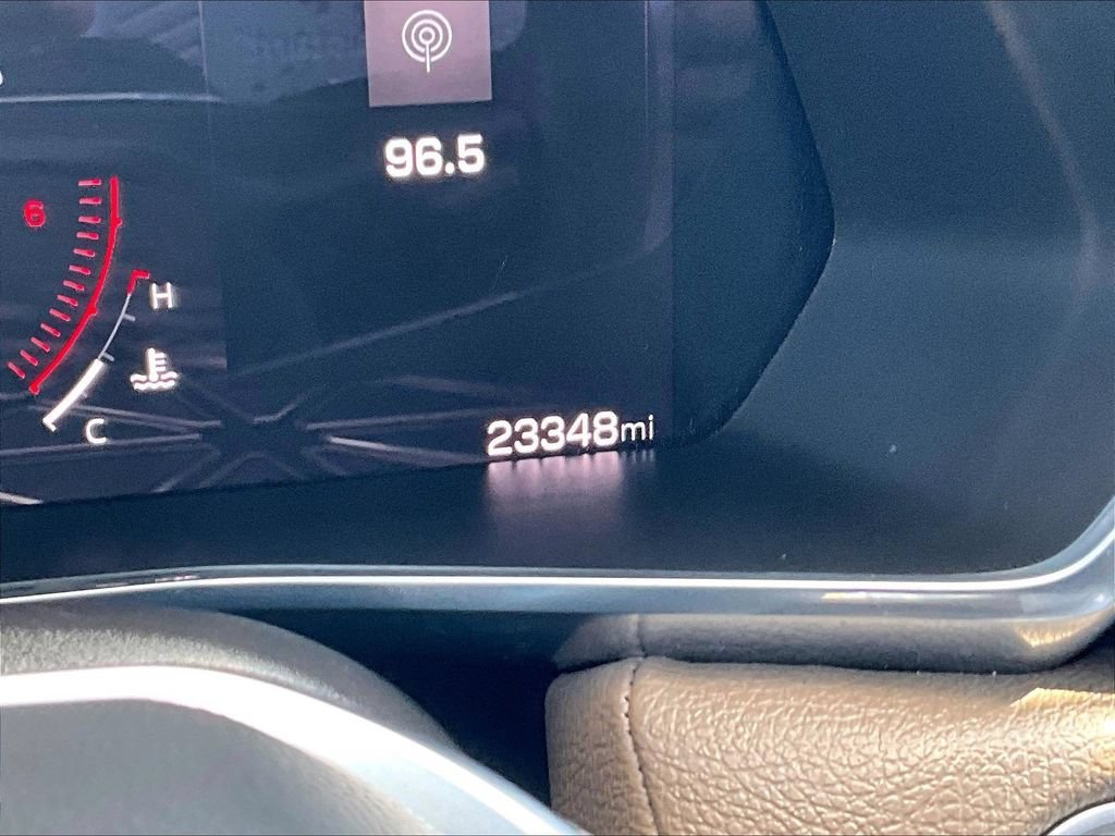 Used 2025 Onyx Black GMC Denali image 24