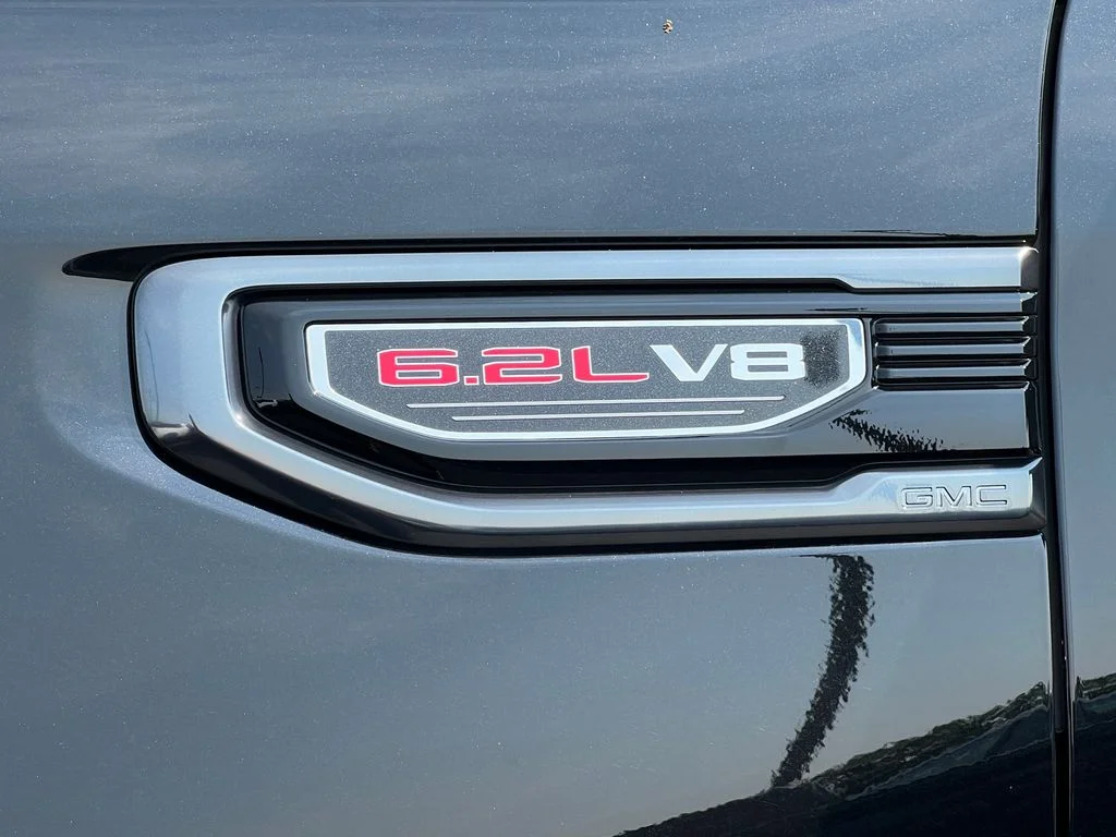 Used 2021 Black GMC AT4 image 9