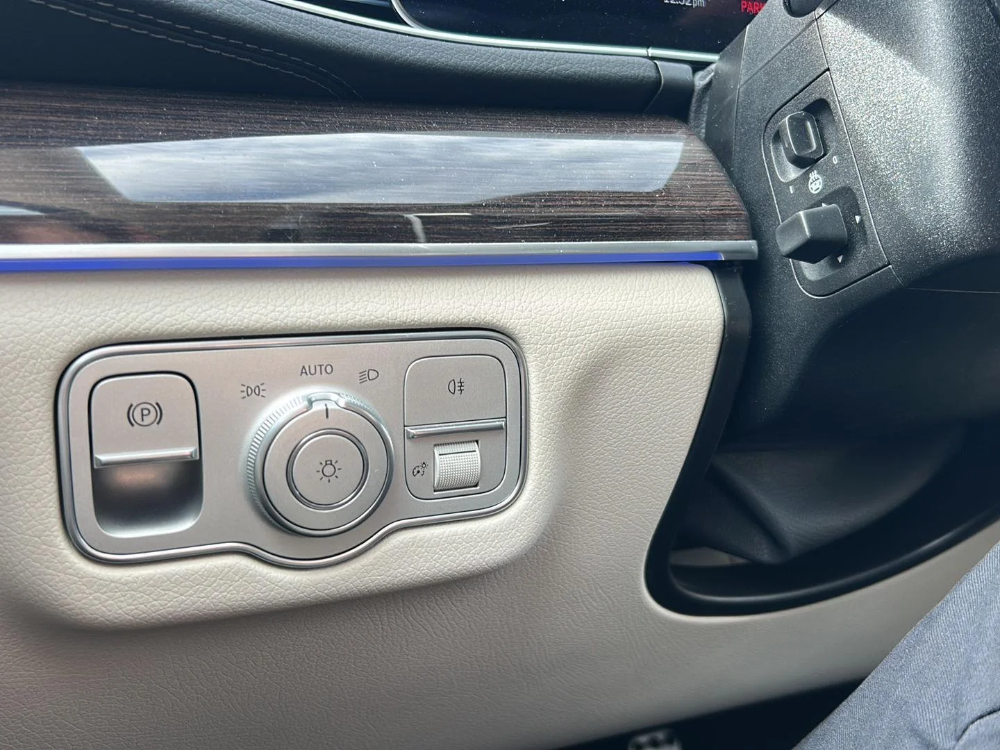 New 2026 Polar White Mercedes-Benz GLS 450 image 19