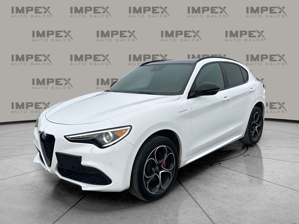 2022 Alfa Romeo Stelvio