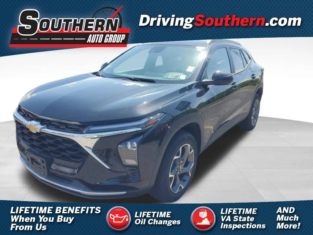 2024 Chevrolet Trax LT's photo