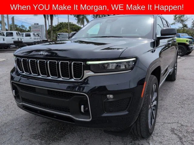 Used 2023 Black Jeep Overland image 11