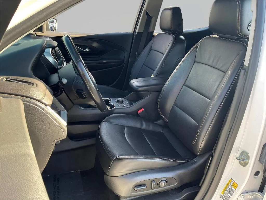 Used 2020 Summit White GMC SLT image 24