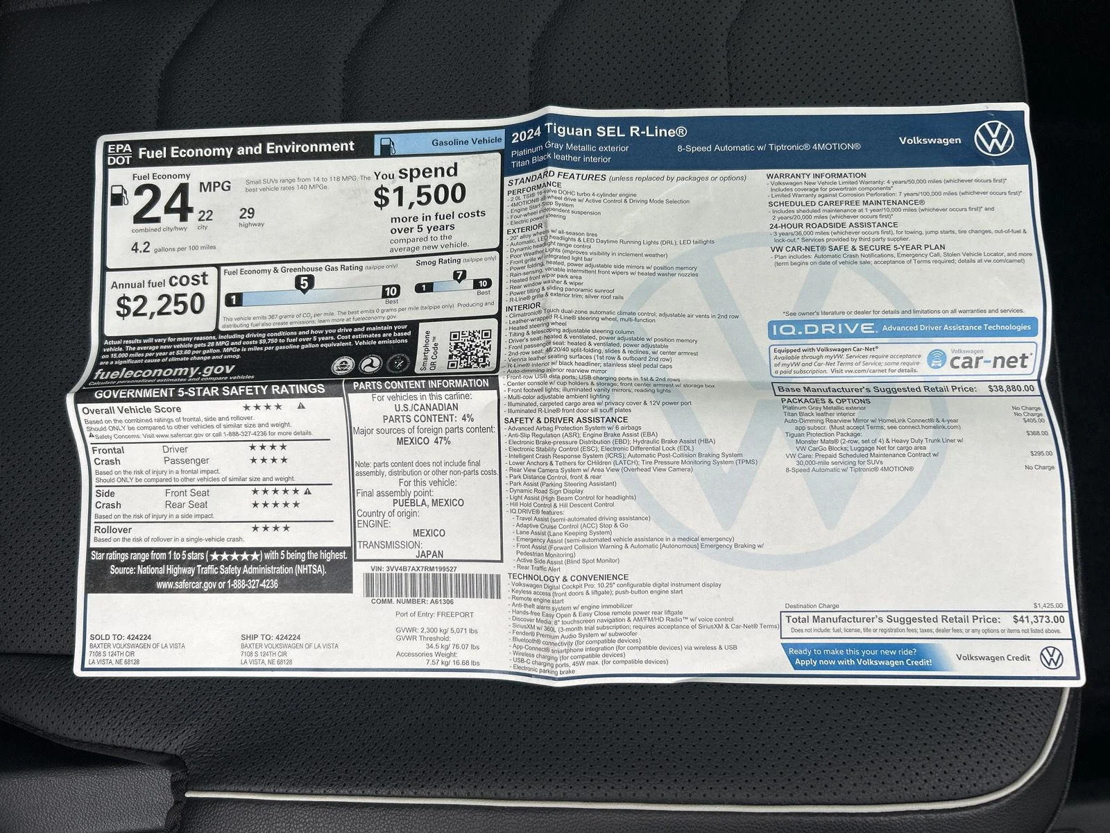 Certified Used 2024 gray Volkswagen SEL R-Line image 3