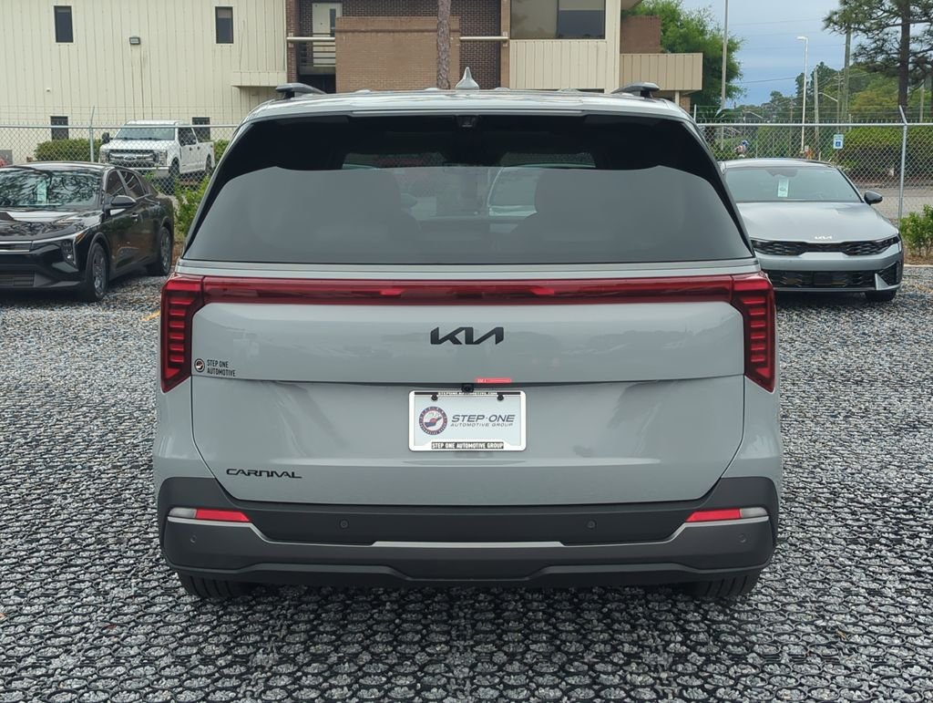 New 2026 Ceramic Silver Kia SX Prestige image 6